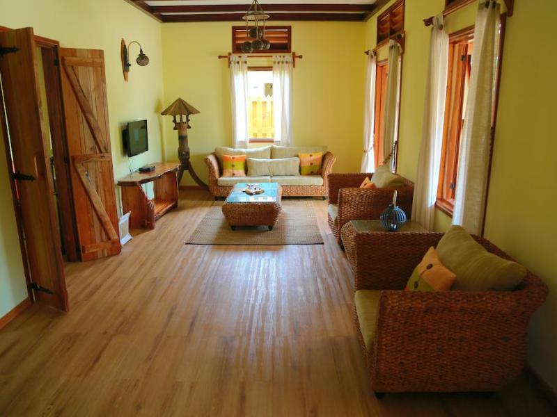 La Digue Holiday Villa