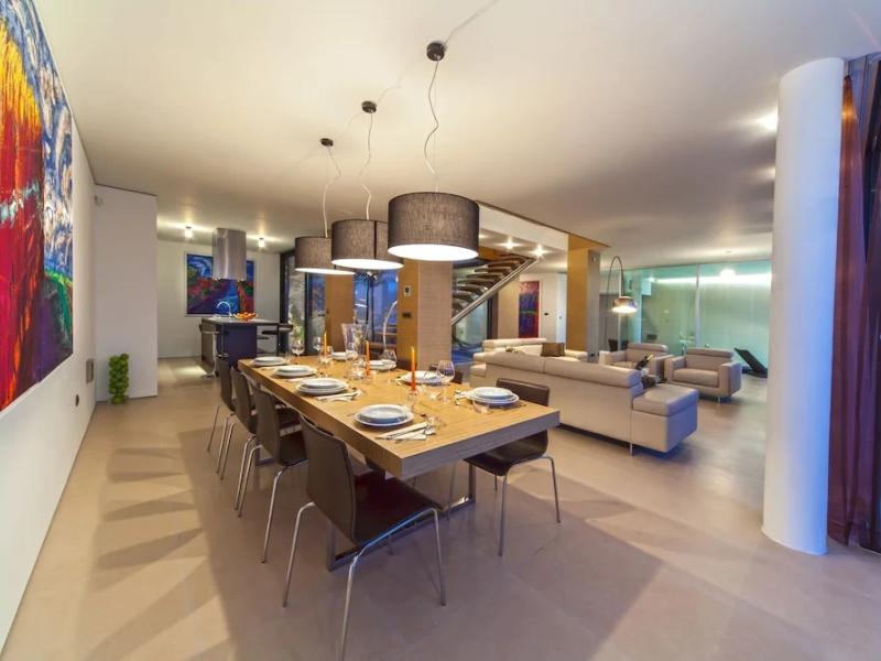 Golden Rays Apartments