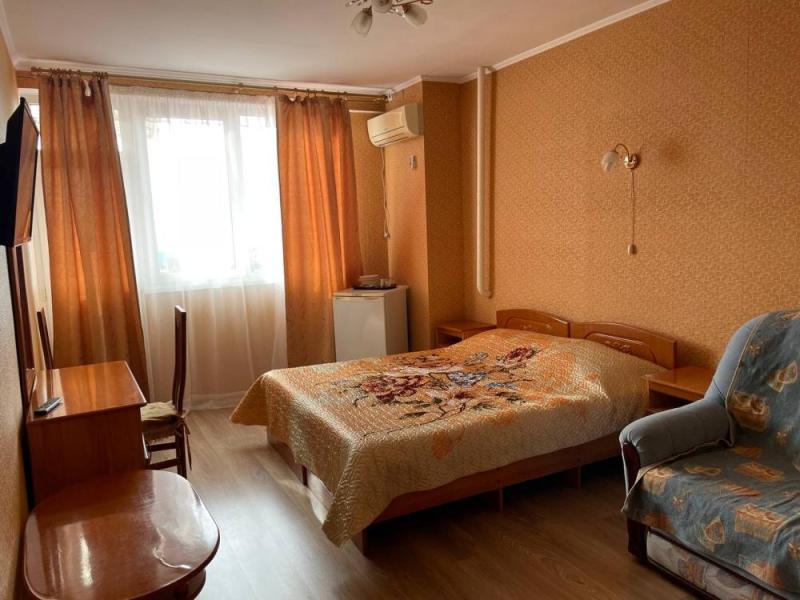 Джина (ул. Медовая)