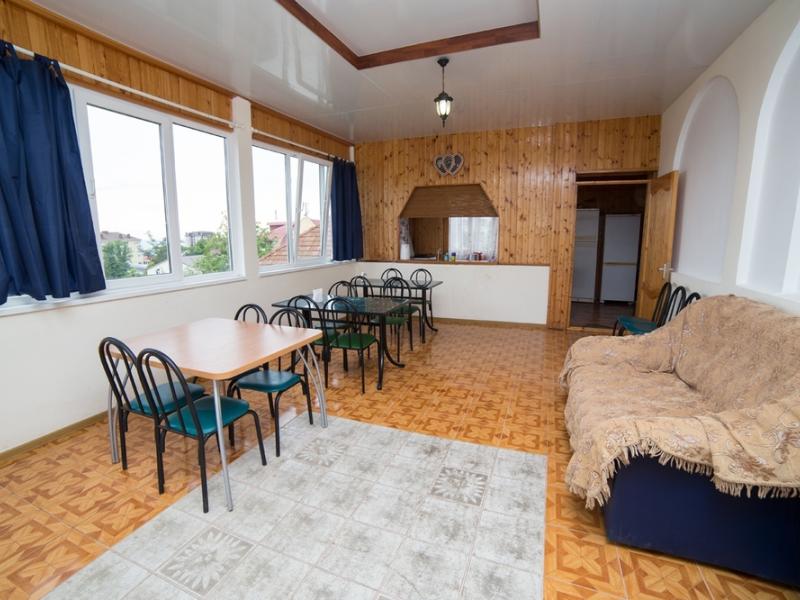 Джина (ул. Медовая)