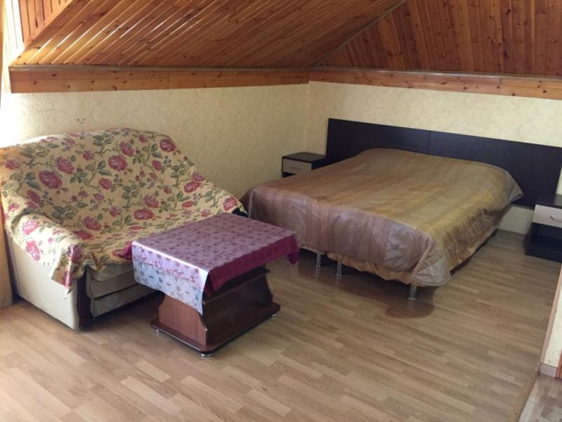 Джина (ул. Медовая)