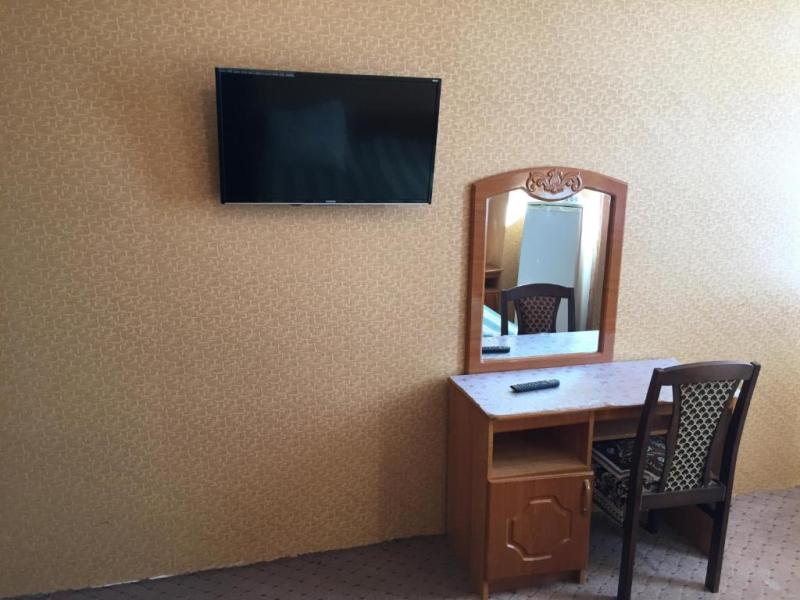 Джина (ул. Медовая)