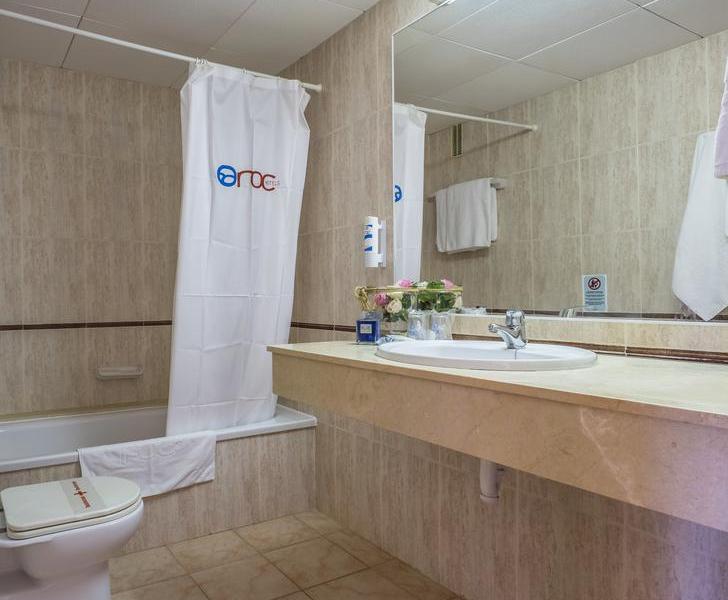 Roc Cala`n Blanes Beach Club