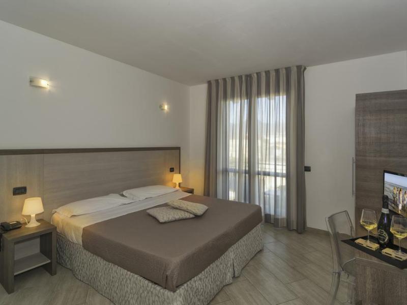 Lido Inn