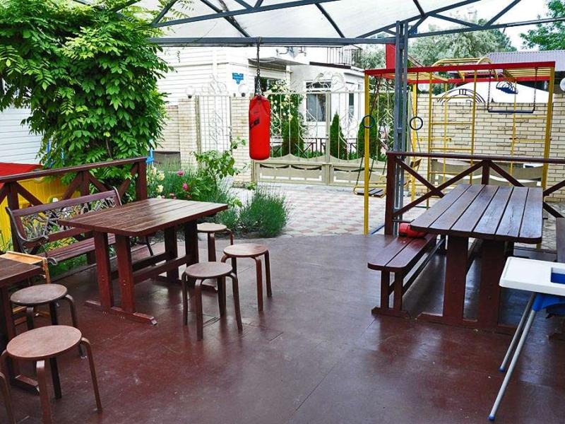 Виктория (Пионерский проспект)