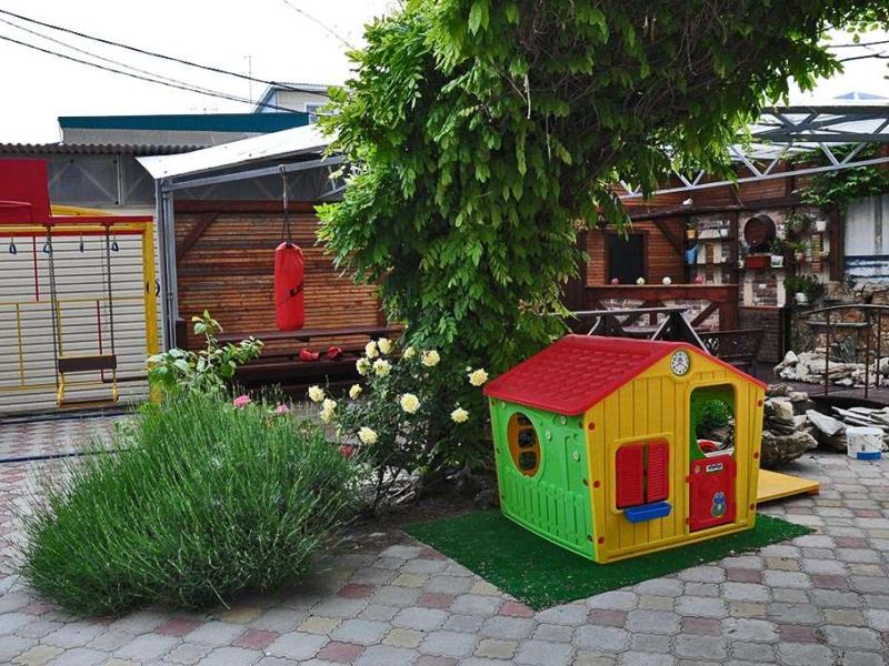 Виктория (Пионерский проспект)