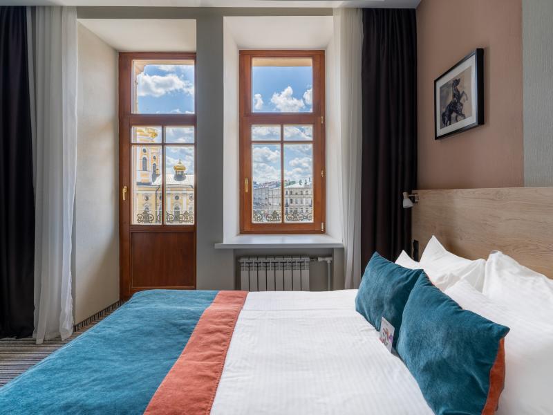 Отель Station Premier V18