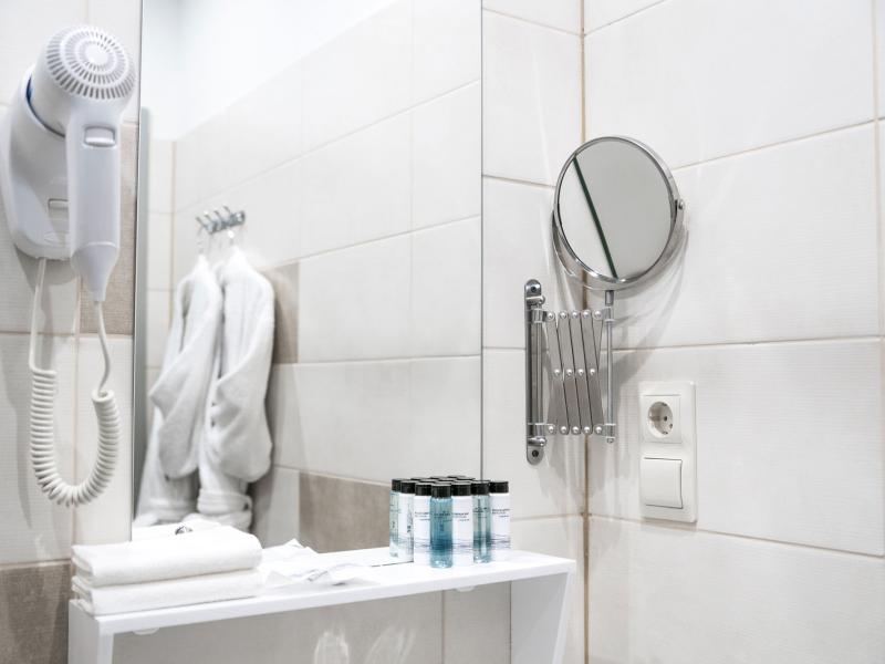 Отель Station Premier V18