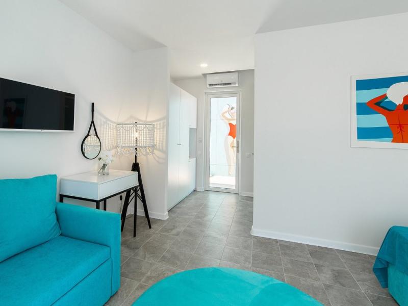 Bora-Bora Club Hotel 