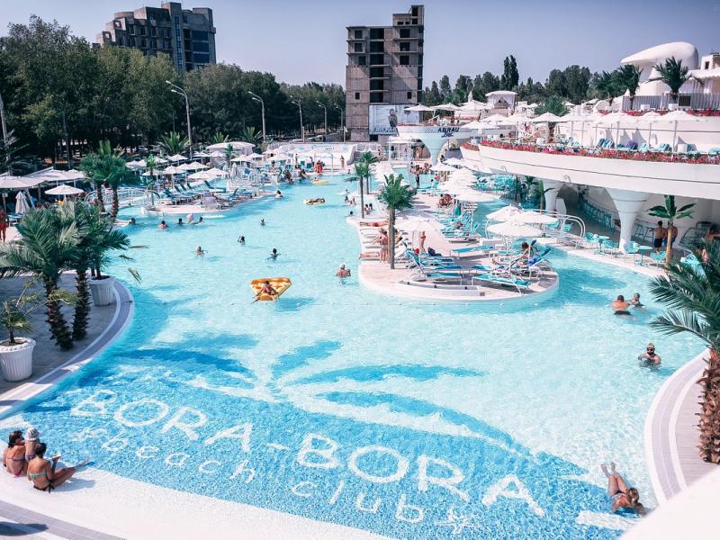 Bora-Bora Club Hotel 