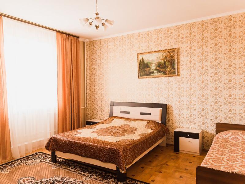 Анадель Клевер