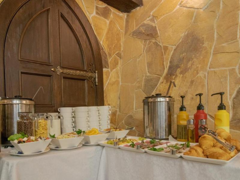 Верона Отель