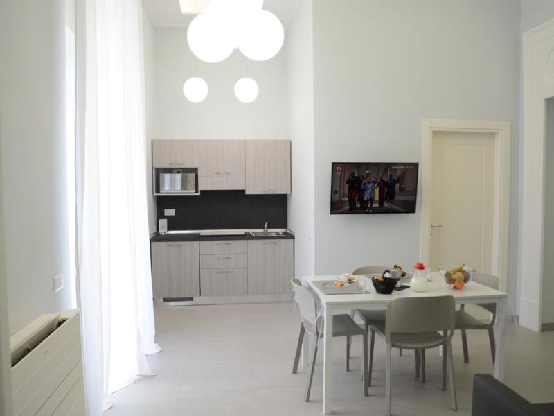 Dioniso`s Luxury Apartments Municipio