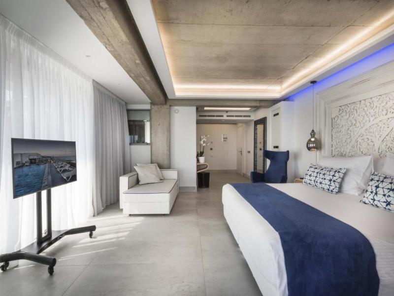 Cretan Blue Beach Hotel