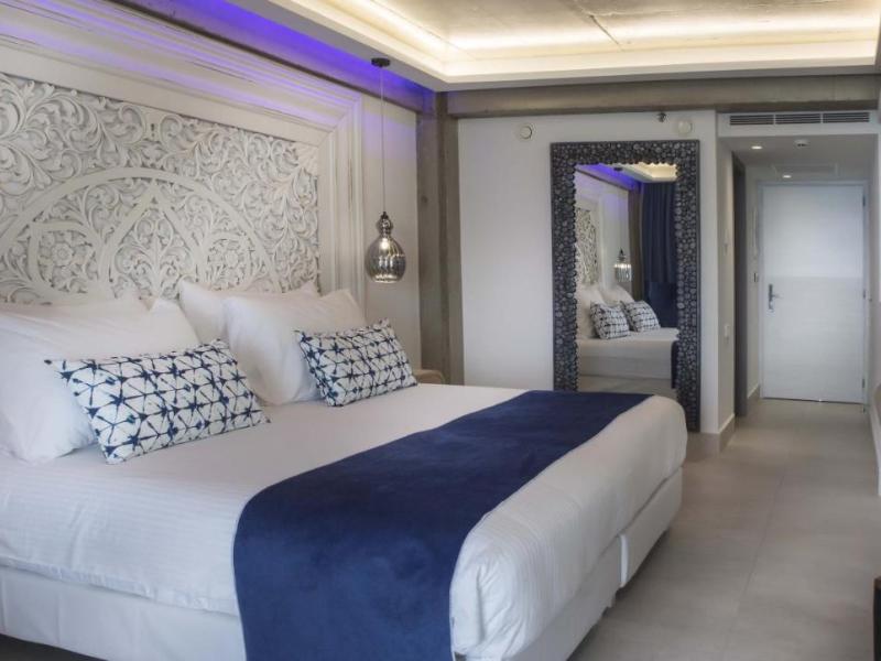 Cretan Blue Beach Hotel