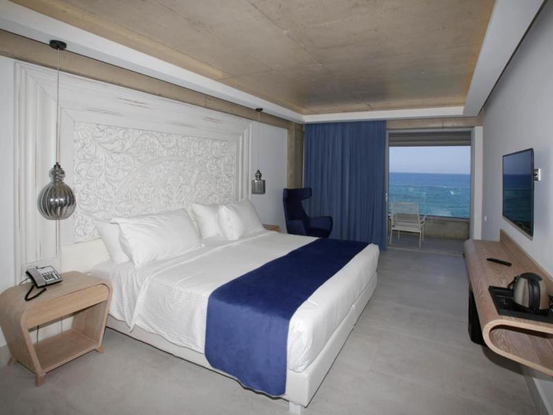 Cretan Blue Beach Hotel