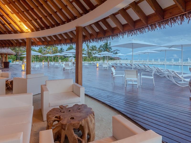 Cinnamon Velifushi Maldives