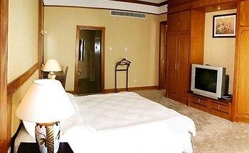 Don Chan Palace