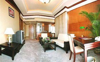 Don Chan Palace