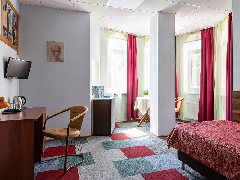 Форт Колесник, Арт-отель