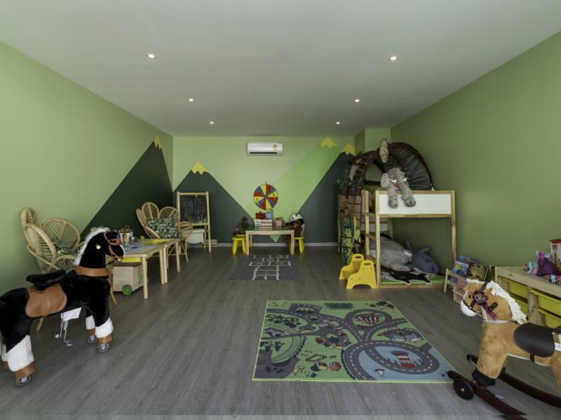 Eden Beach Resort & Spa