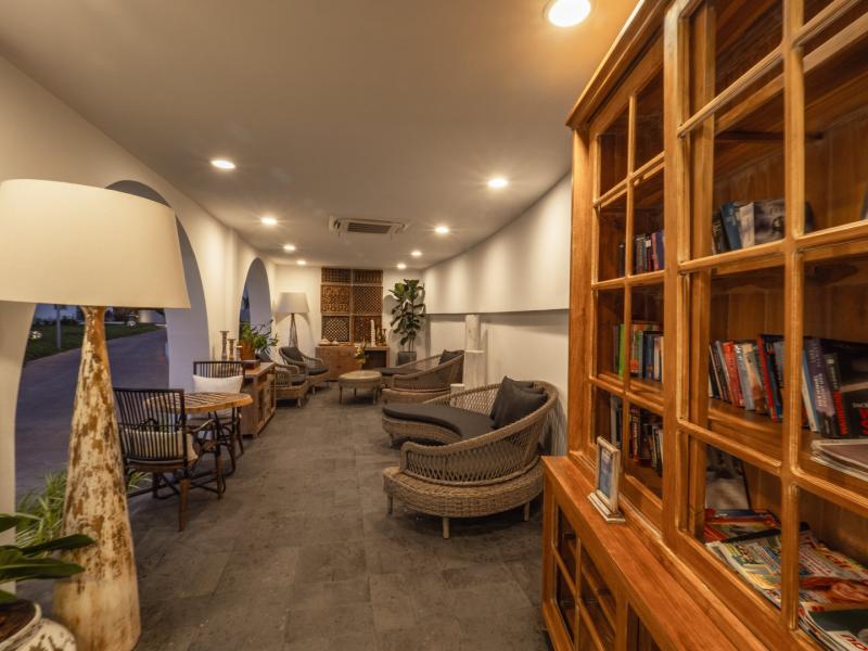 Eden Beach Resort & Spa