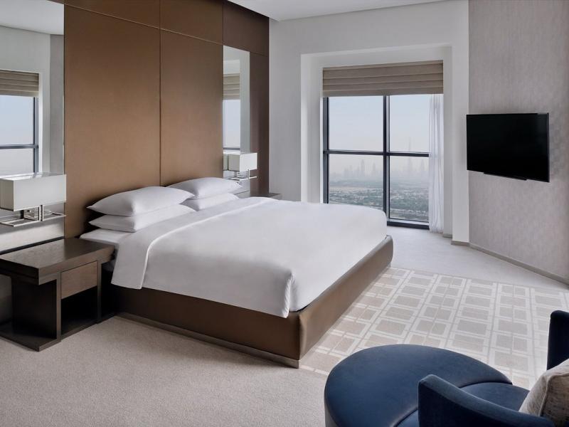 Hyatt Regency Creek Heights Residences