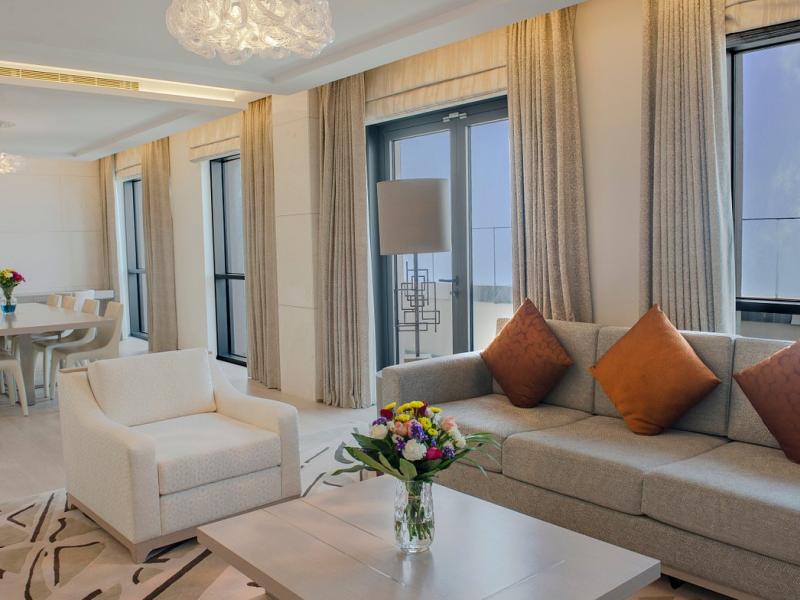 Hyatt Regency Creek Heights Residences