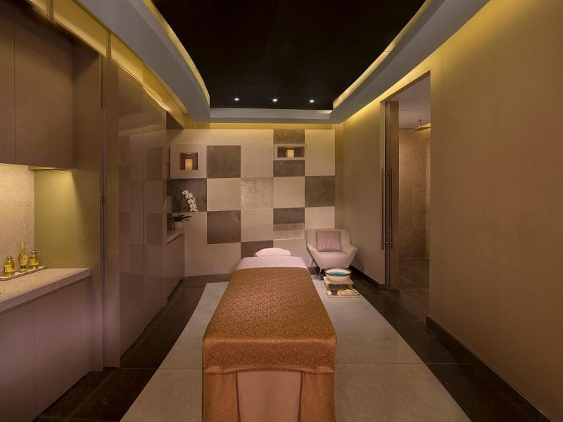 Hyatt Regency Creek Heights Residences