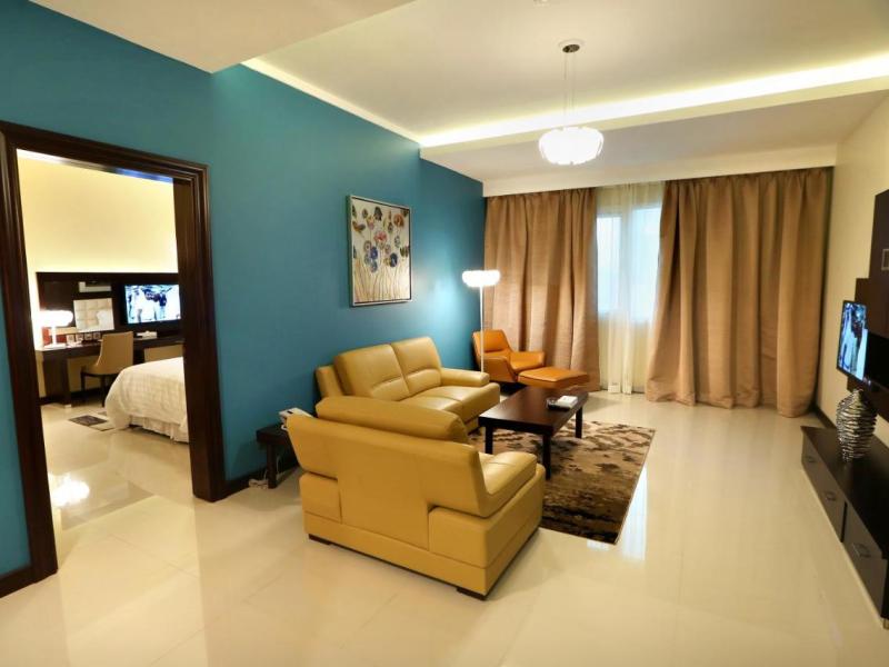 Atiram Premier Hotel