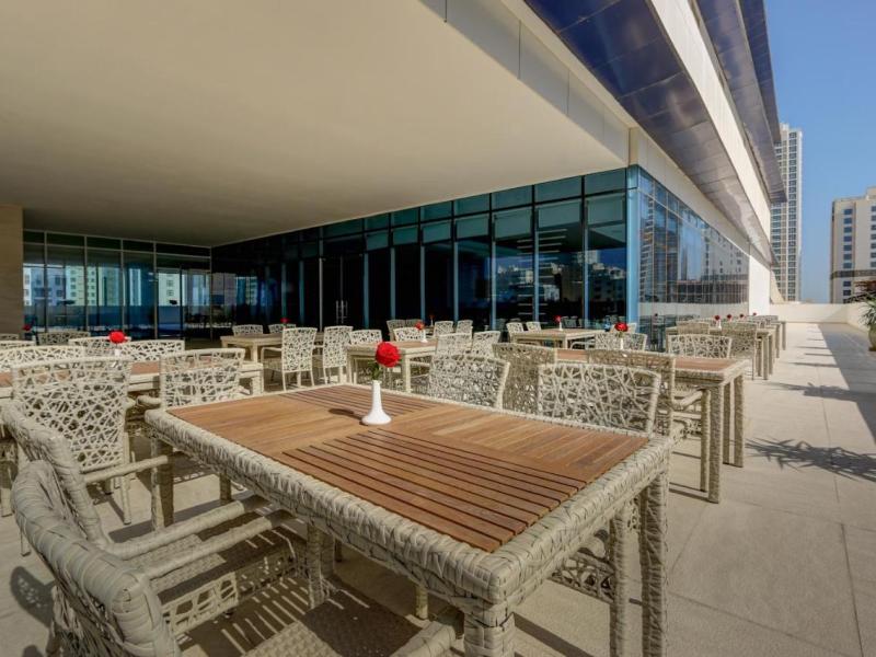 Atiram Premier Hotel