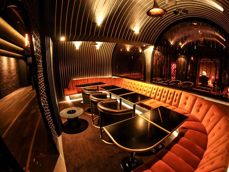 Atiram Premier Hotel