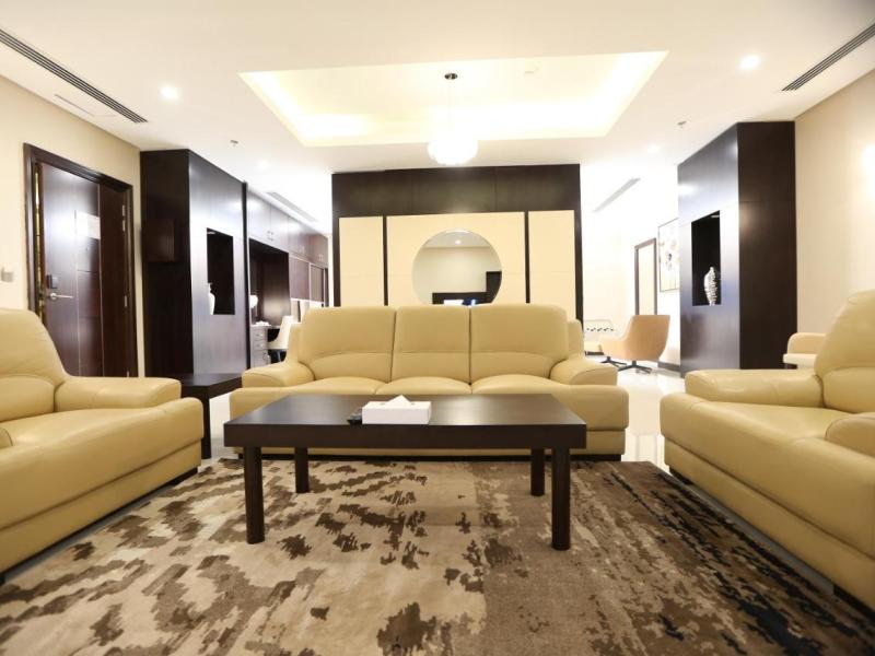 Atiram Premier Hotel