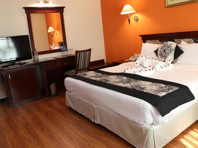 Pars International Hotel