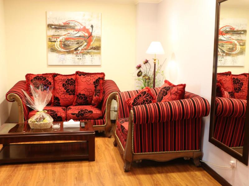 Pars International Hotel