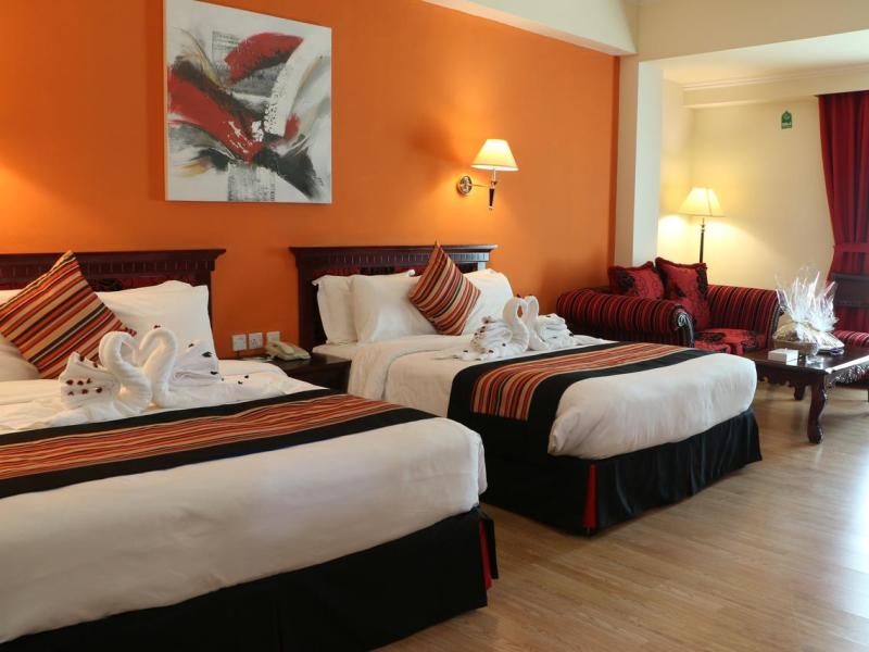 Pars International Hotel