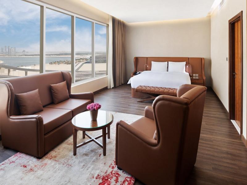 Radisson Blu Hotel, Dubai Canal View