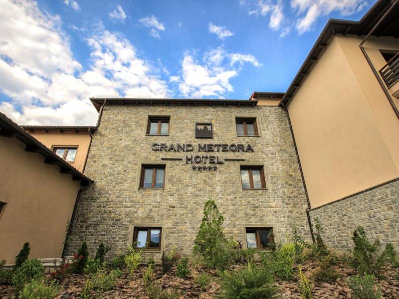 Grand Meteora Hotel