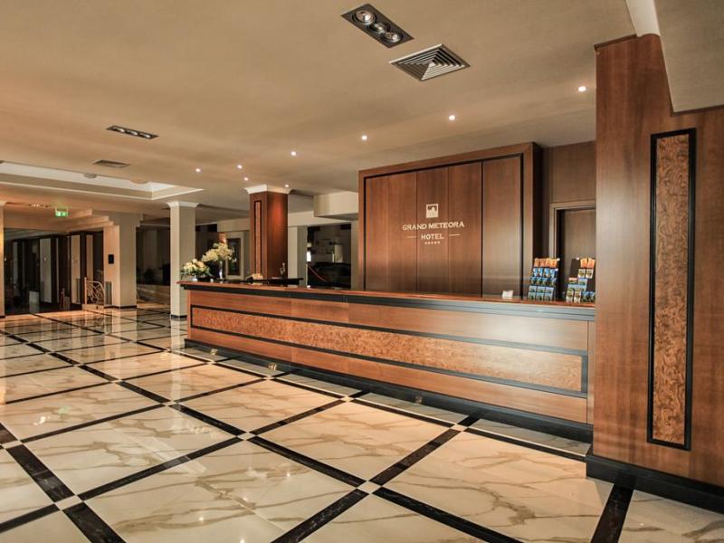 Grand Meteora Hotel