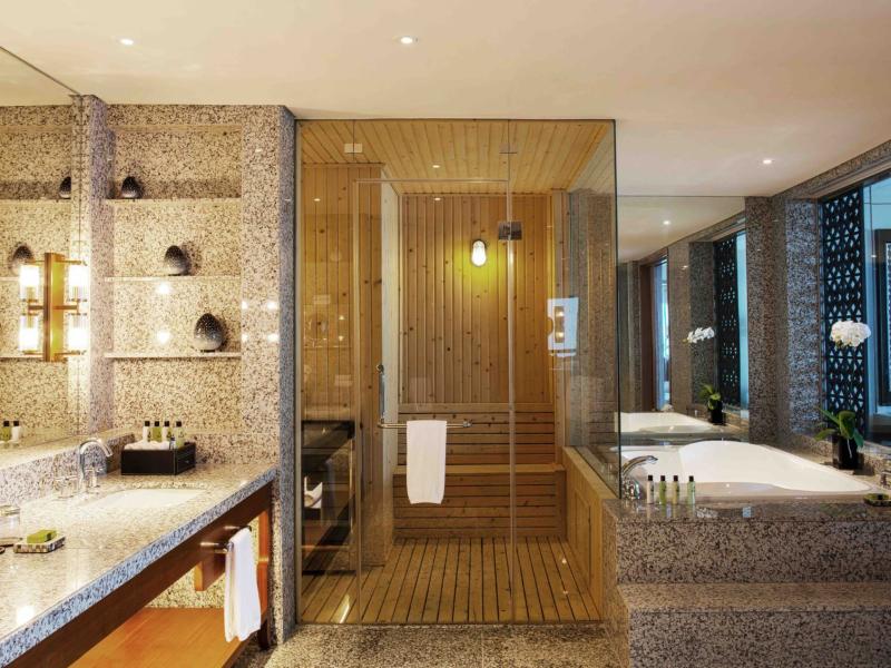 InterContinental Hanoi Landmark 72