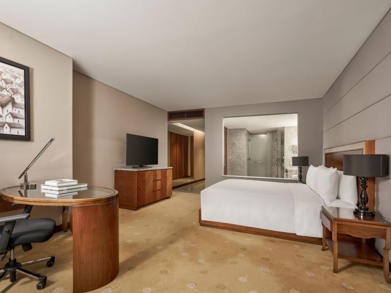 InterContinental Hanoi Landmark 72