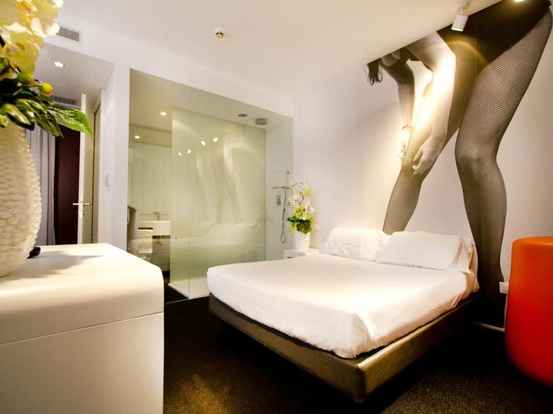 Green Hotel Motel