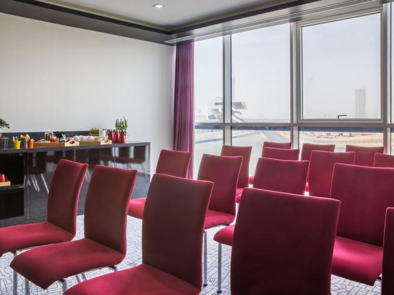 Park Inn by Radisson Dubai Motor City