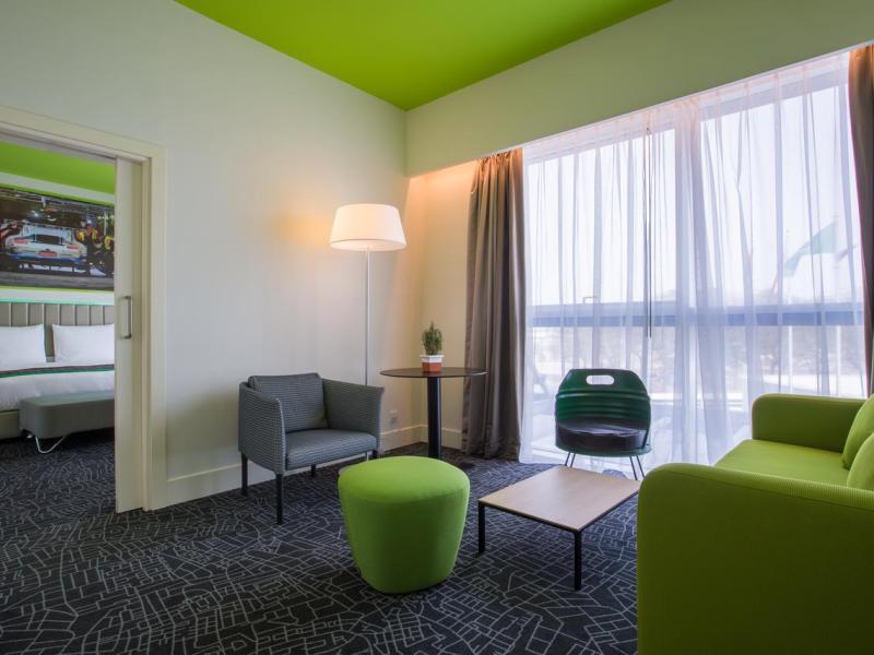 Park Inn by Radisson Dubai Motor City