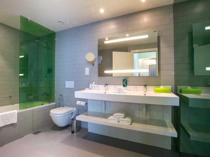 Park Inn by Radisson Dubai Motor City