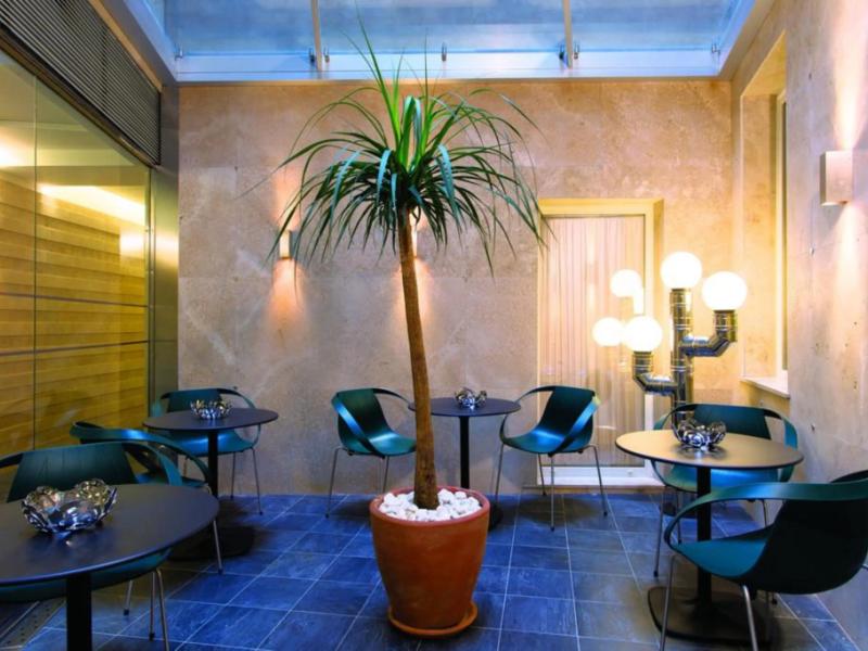 Stendhal Luxury Suites