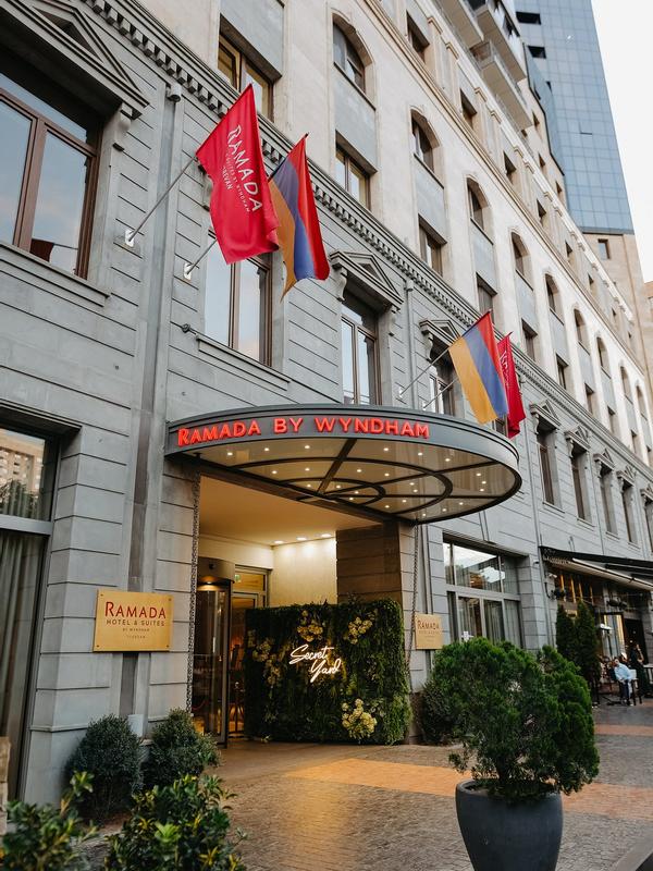 Ramada Hotel & Suites