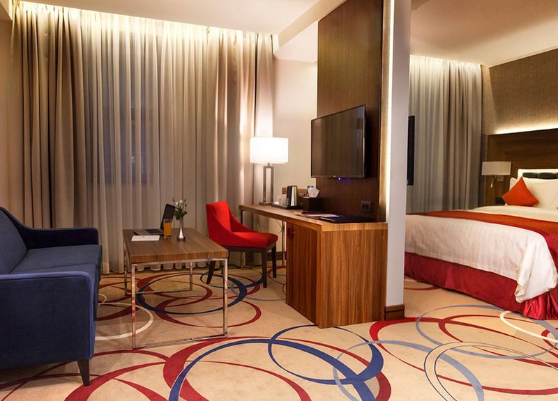 Ramada Hotel & Suites