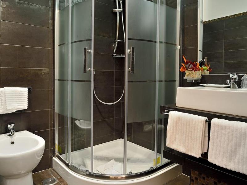 Catone District Hotel