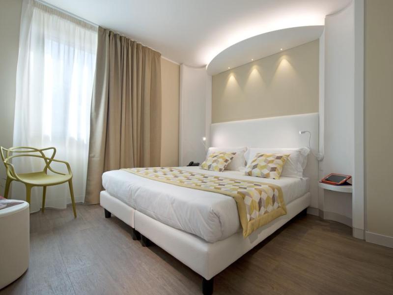 Ark Hotel